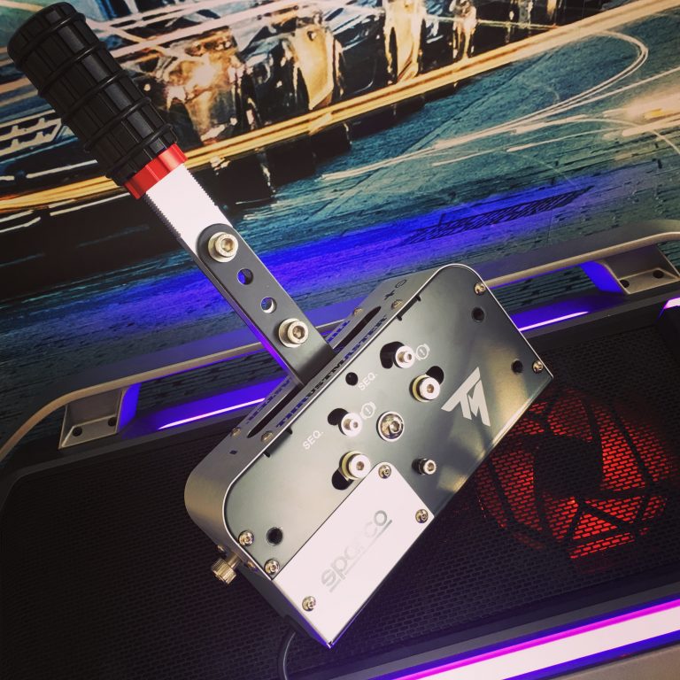 TSS Handbrake de chez Thrusmaster
